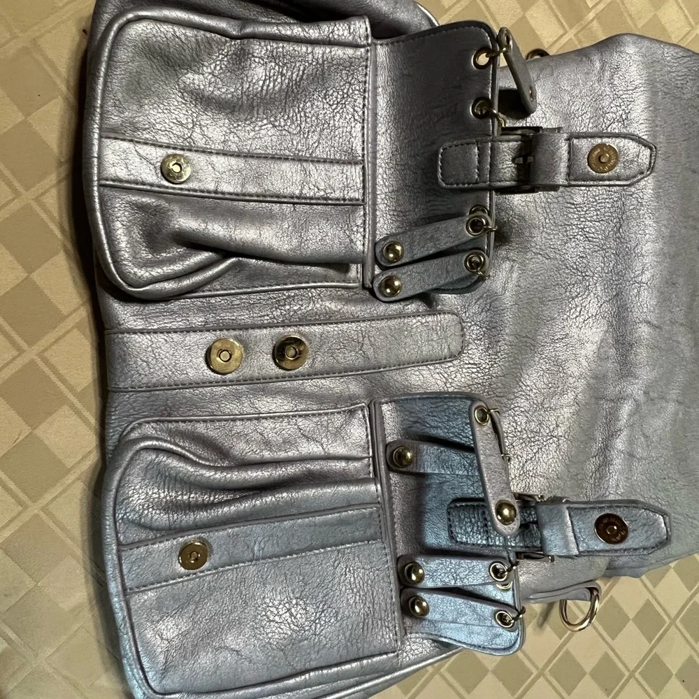 Segolene Paris‎ Leather Top Handle Satchel/handbag silver 17” X 13” EUC Large
